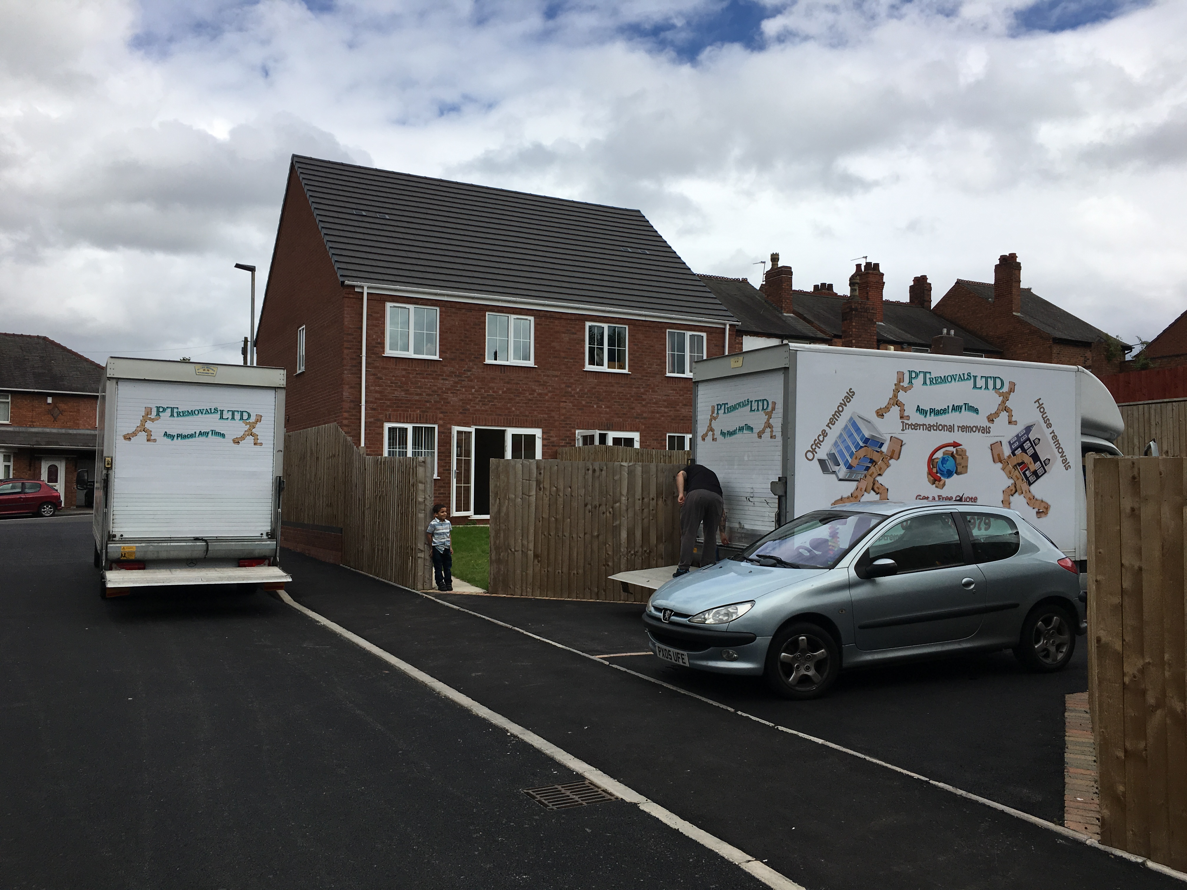 house removals north london